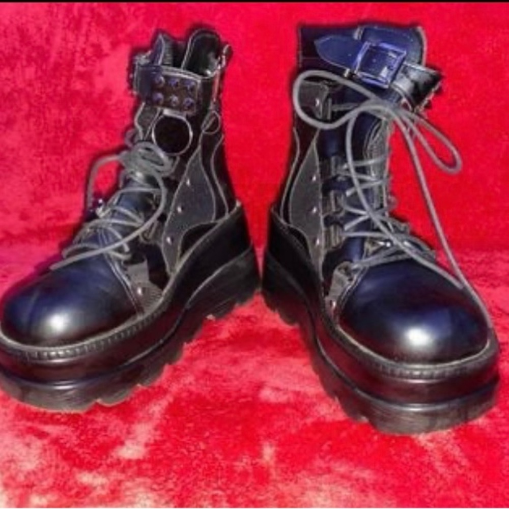 ROMWE Grunge Punk Boots